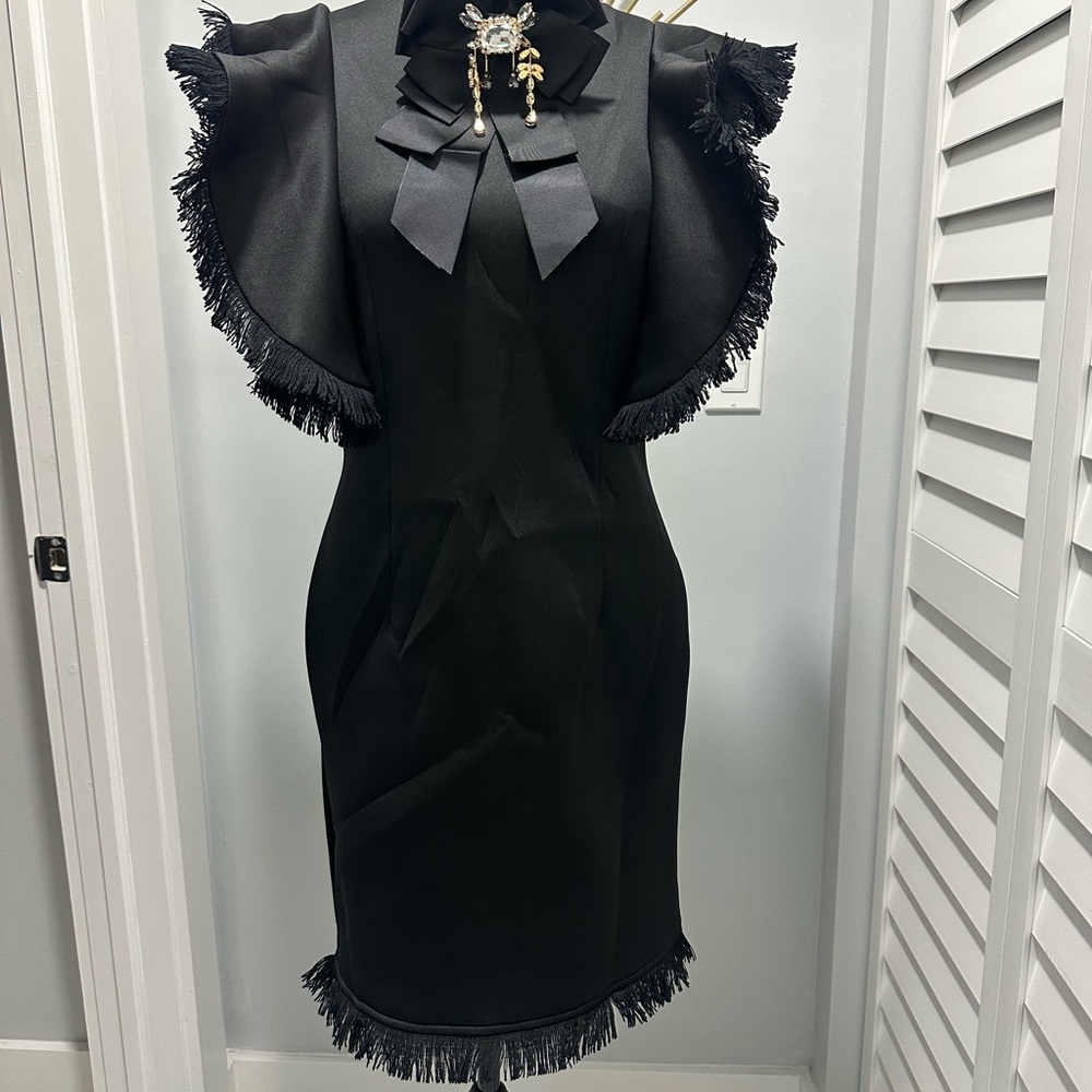 Black Fringe Sleeve Bow-Accent Sheath Dress